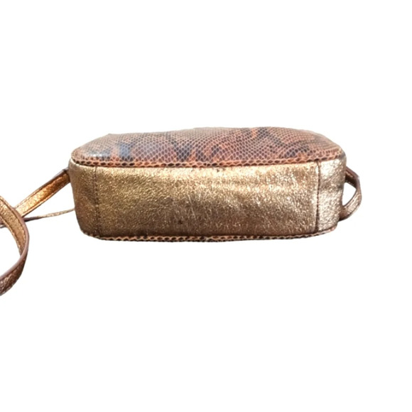 NEW Gili Crossbody Snake Embossed Genuine Leather Purse with Wallet - Picture 6 of 16